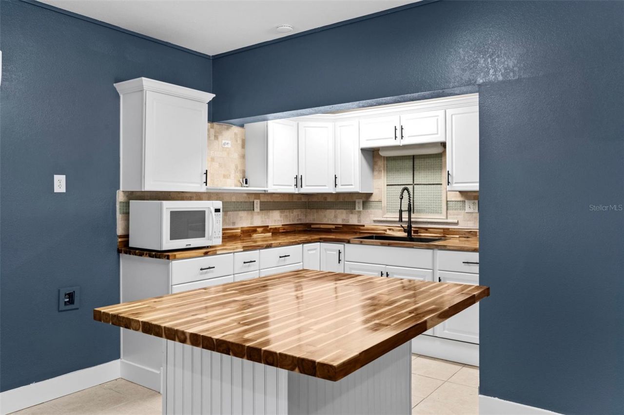 380 Wellington Avenue, Oldsmar, FL 34677 Photo