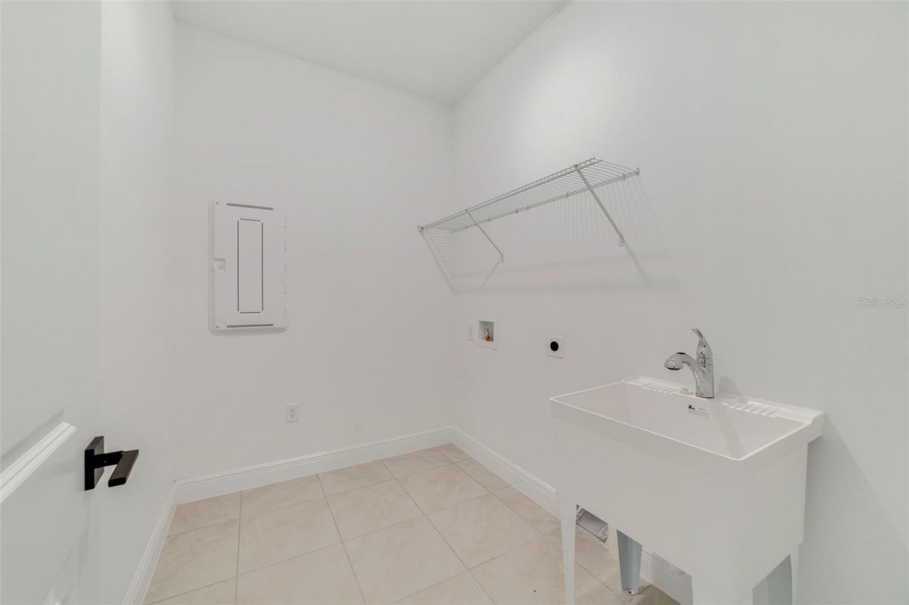 3057 Water Clover Court, Apopka, FL 32712 Photo