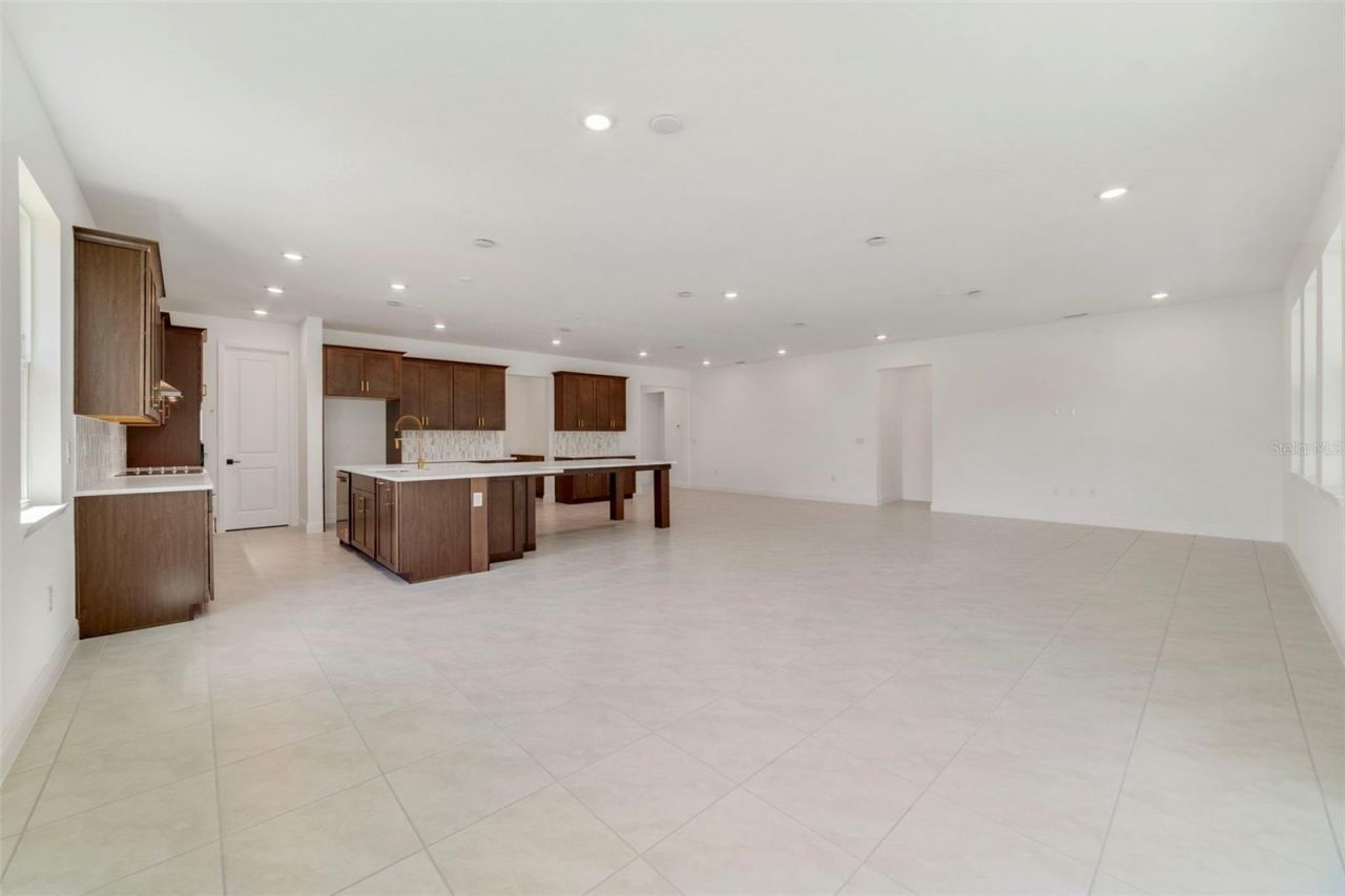 3057 Water Clover Court, Apopka, FL 32712 Photo
