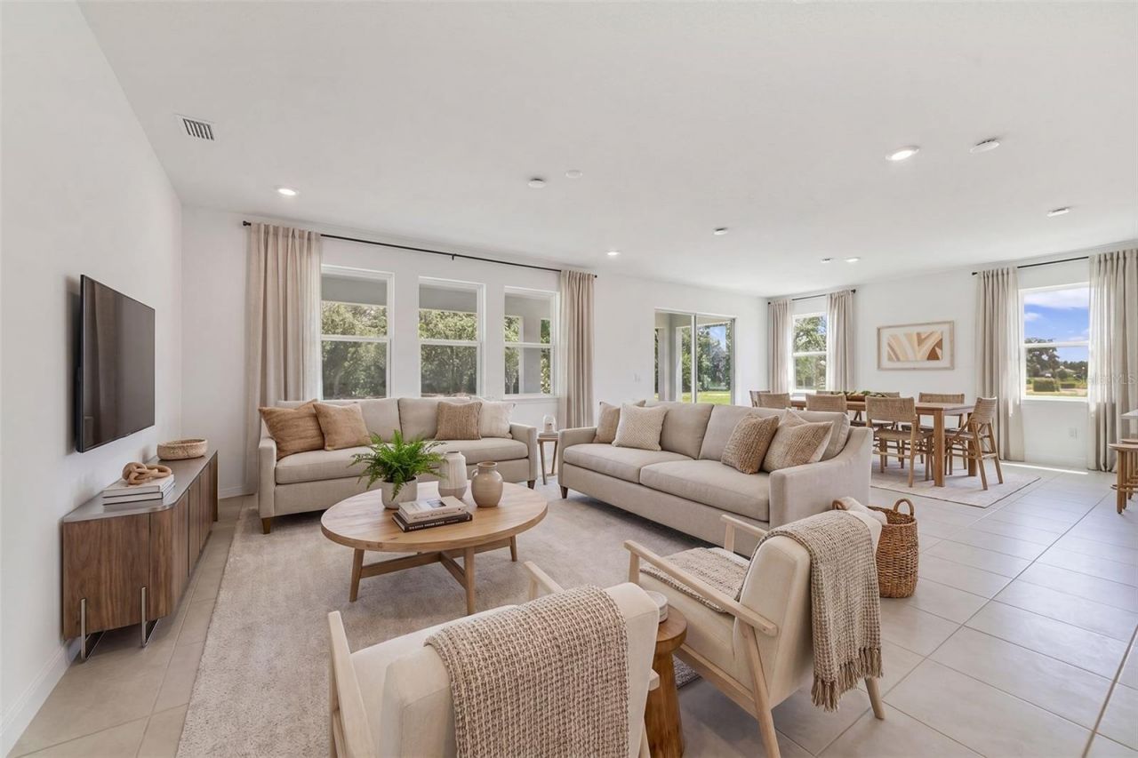 3057 Water Clover Court, Apopka, FL 32712 Photo