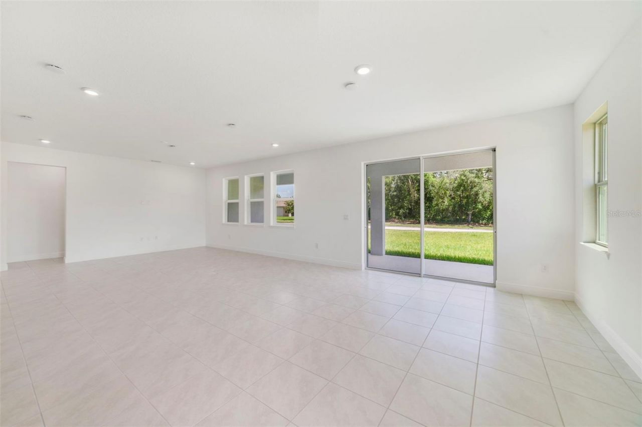 3057 Water Clover Court, Apopka, FL 32712 Photo