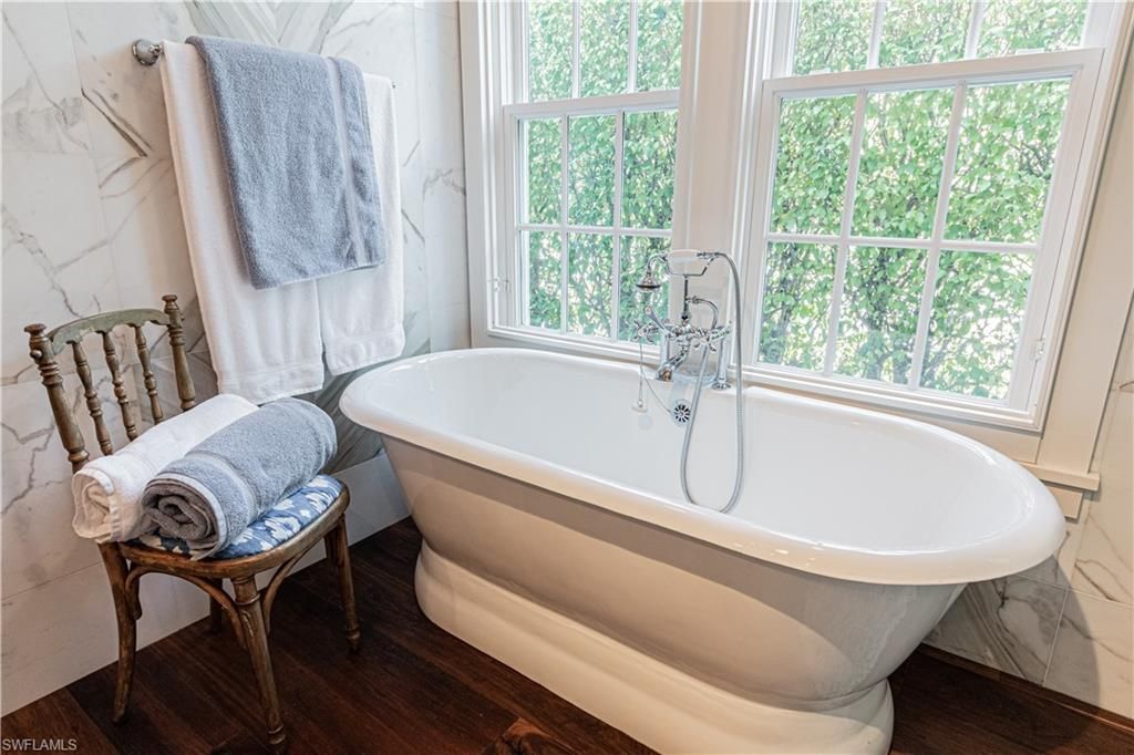 287 11th Ave S, Naples, FL 34102 Photo