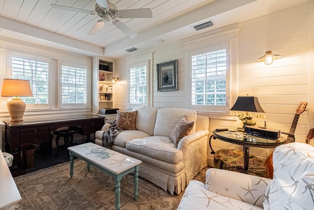 287 11th Ave S, Naples, FL 34102 Photo