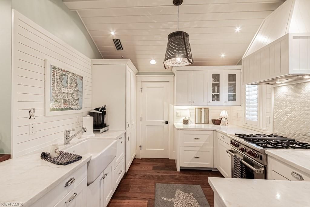 287 11th Ave S, Naples, FL 34102 Photo