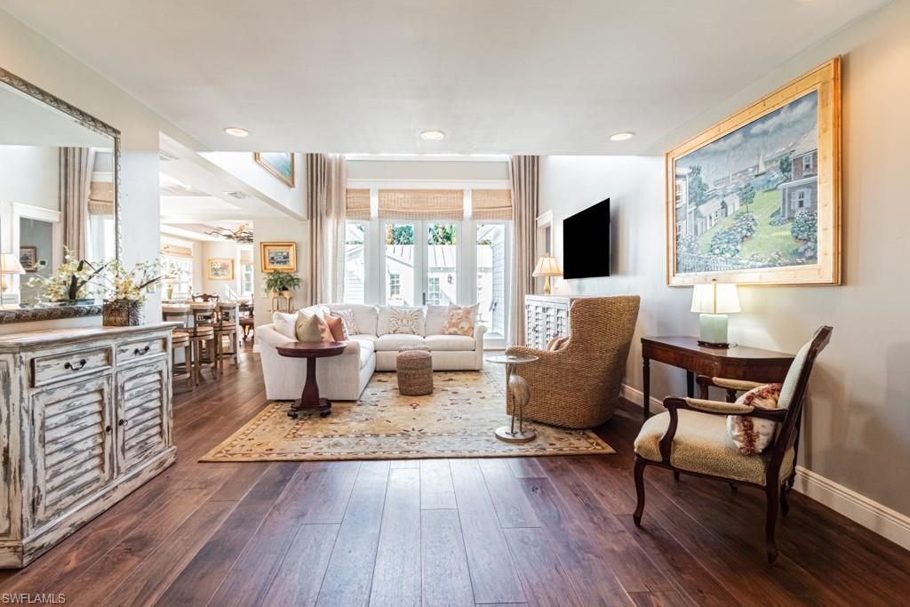 287 11th Ave S, Naples, FL 34102 Photo