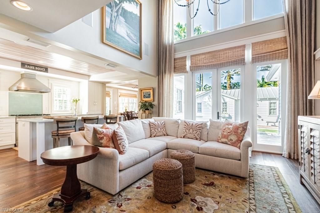 287 11th Ave S, Naples, FL 34102 Photo