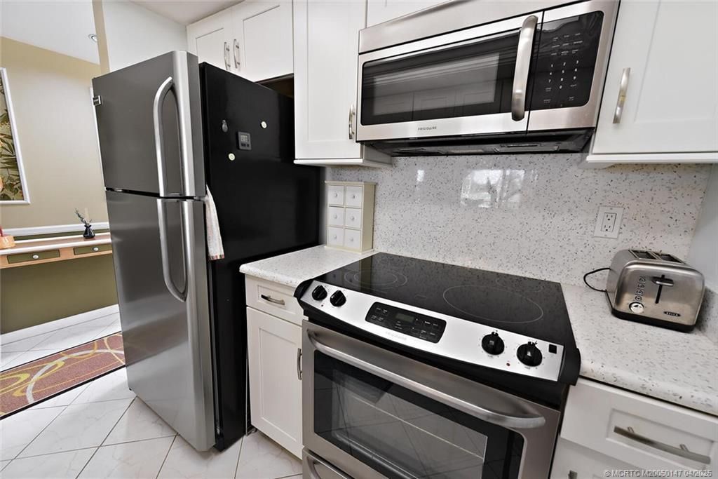 5811 NE Gulfstream Way, Unit 4002, Stuart, FL 34996 Photo