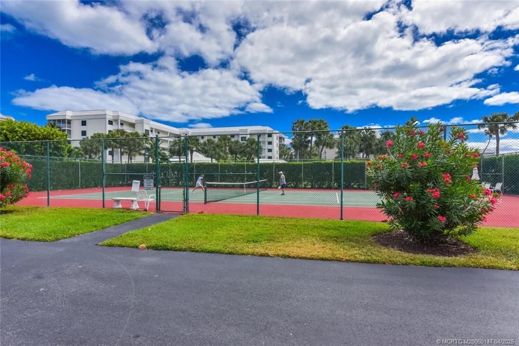 5811 NE Gulfstream Way, Unit 4002, Stuart, FL 34996 Photo