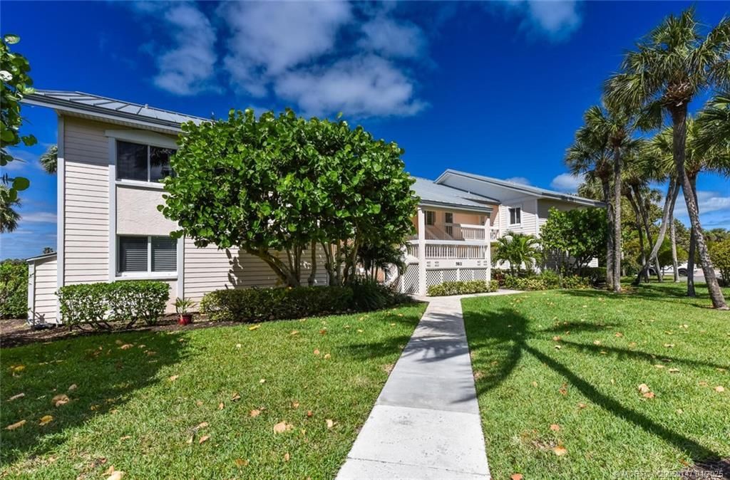 5811 NE Gulfstream Way, Unit 4002, Stuart, FL 34996 Photo