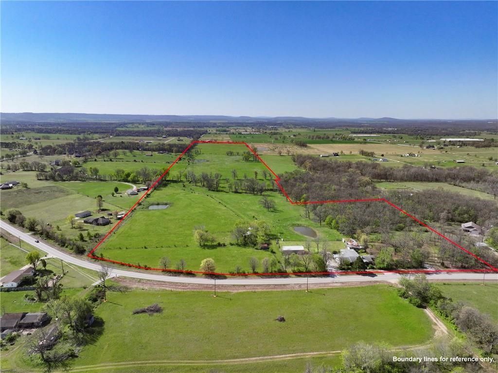 19493 16 Highway Siloam Springs, AR 72761