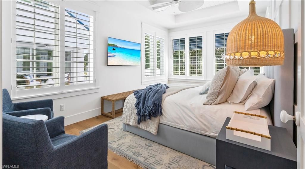 844 8th St S, Naples, FL 34102 Photo