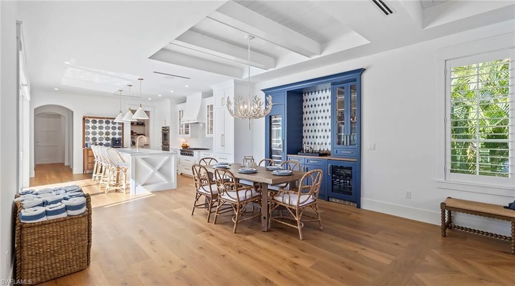 844 8th St S, Naples, FL 34102 Photo