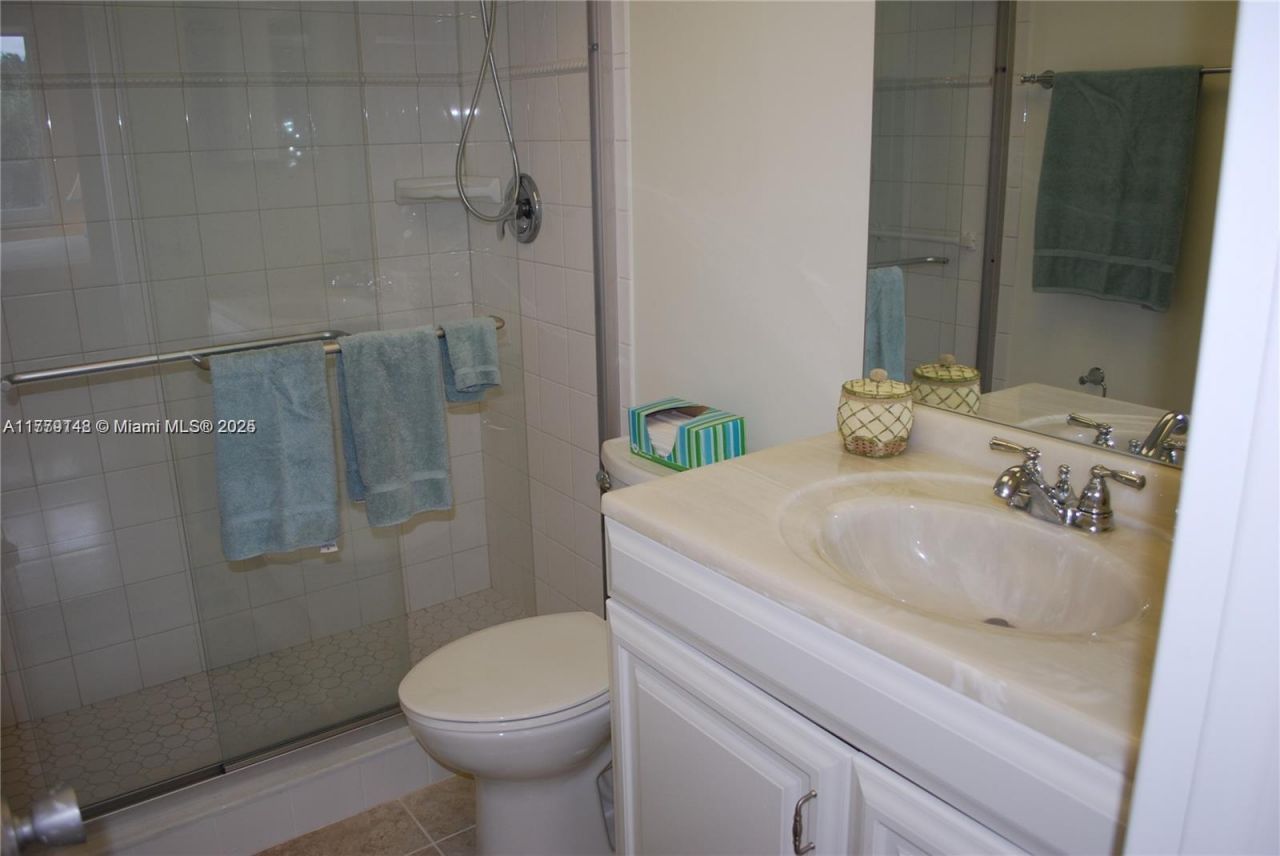 125 Ocean Ave, Unit 214, Palm Beach Shores, FL 33404 Photo
