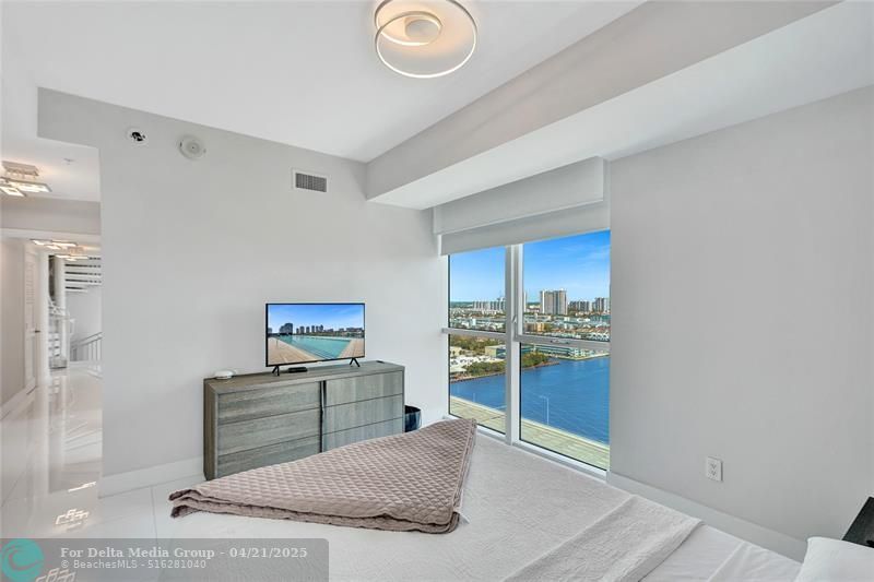 400 Sunny Isles Boulevard, Unit 2005, Sunny Isles Beach, FL 33160 Photo