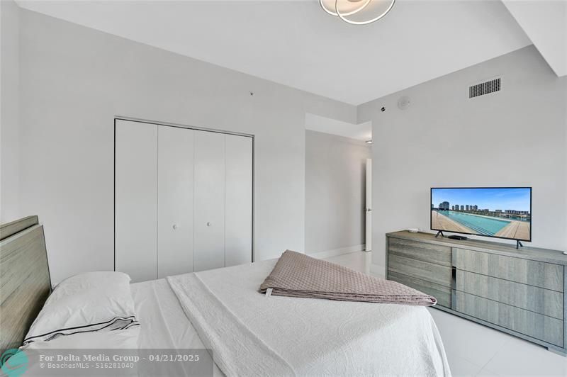 400 Sunny Isles Boulevard, Unit 2005, Sunny Isles Beach, FL 33160 Photo