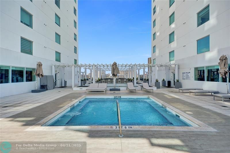 400 Sunny Isles Boulevard, Unit 2005, Sunny Isles Beach, FL 33160 Photo