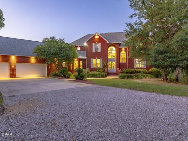 400 W 2nd Street, Lynn Haven, FL 32444