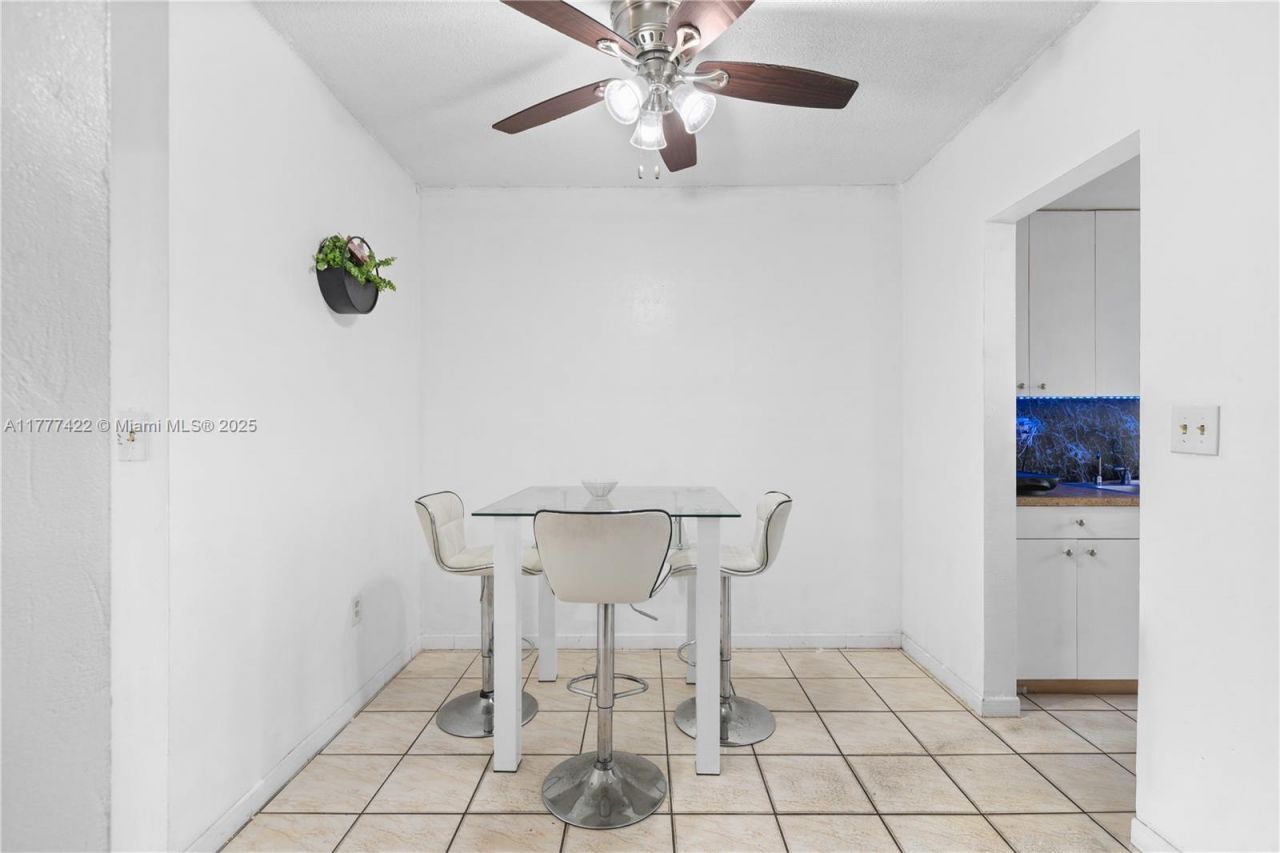 16900 NE 14th Ave, Unit 109, Miami, FL 33162 Photo