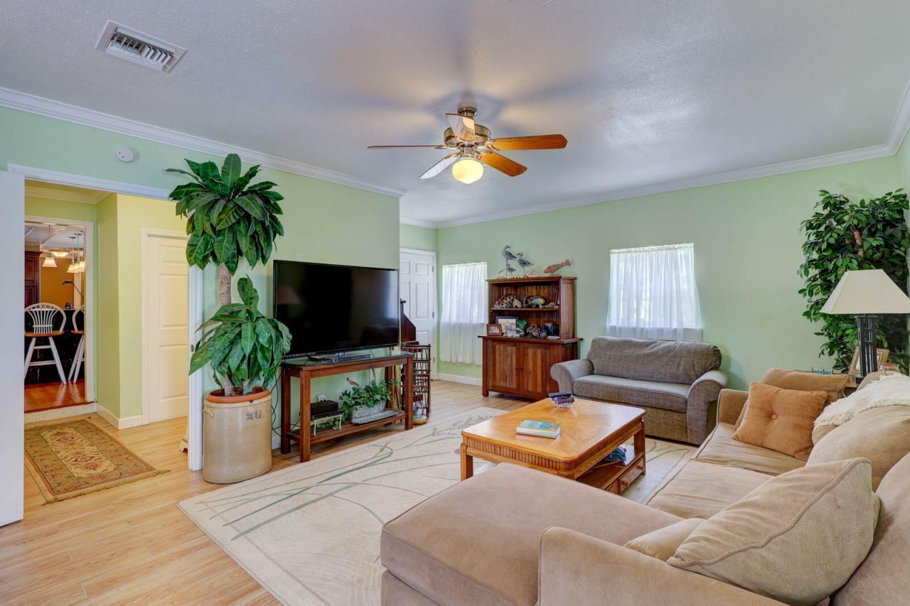 108 NE Carlisle Lane, Port Saint Lucie, FL 34952 Photo