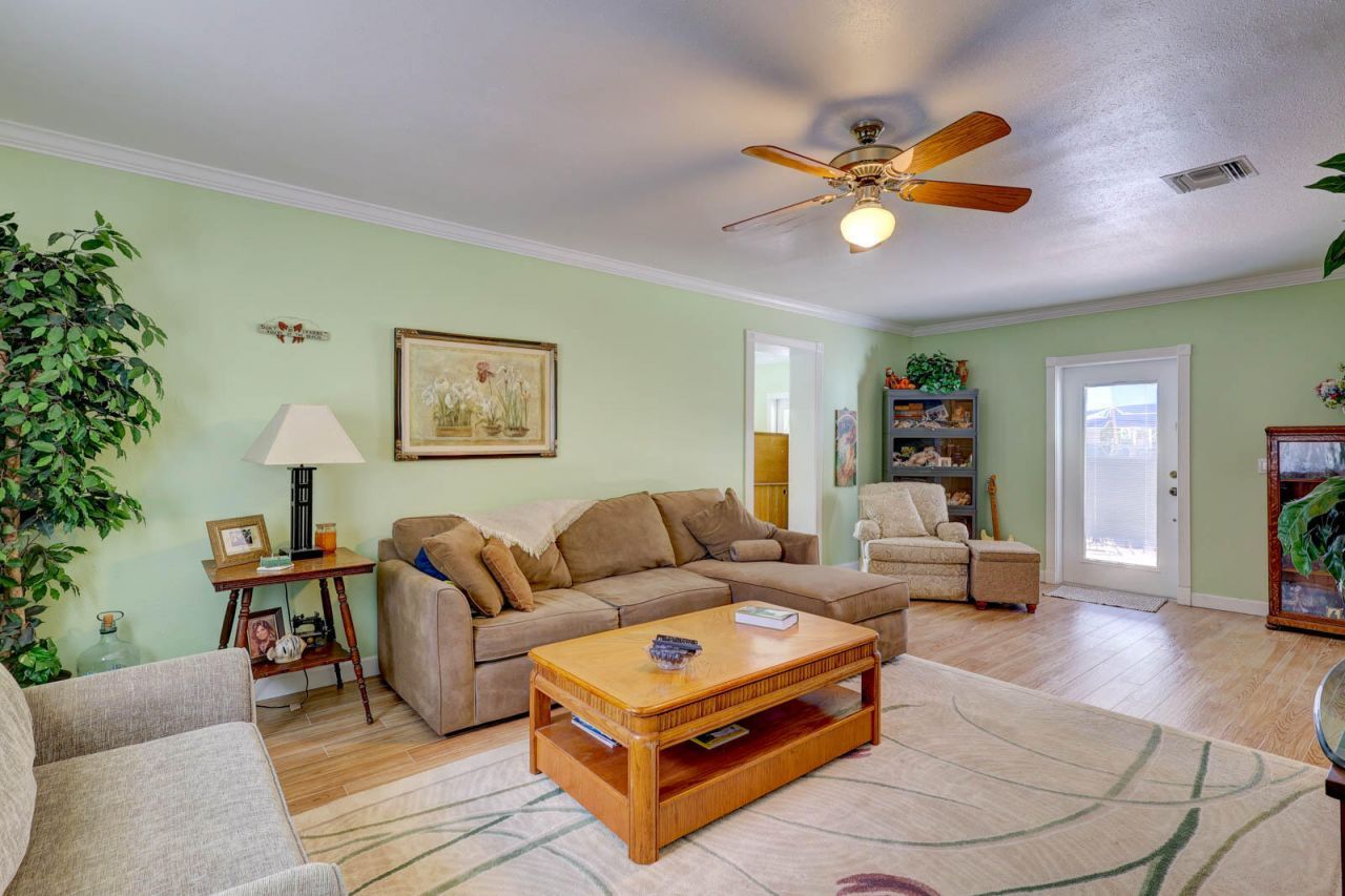 108 NE Carlisle Lane, Port Saint Lucie, FL 34952 Photo