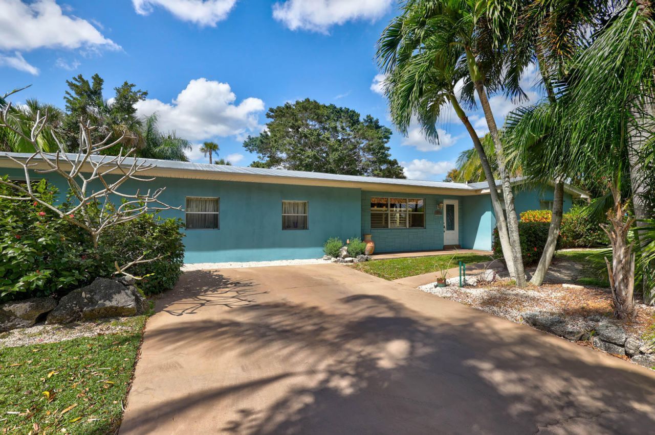 108 NE Carlisle Lane, Port Saint Lucie, FL 34952 Photo