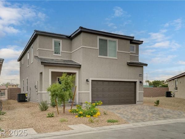 2571 Regency Cove Court, Las Vegas, NV 89121