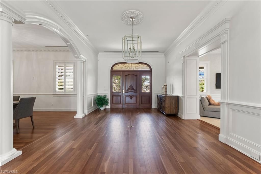 2325 Lantern Ln, Naples, FL 34102 Photo