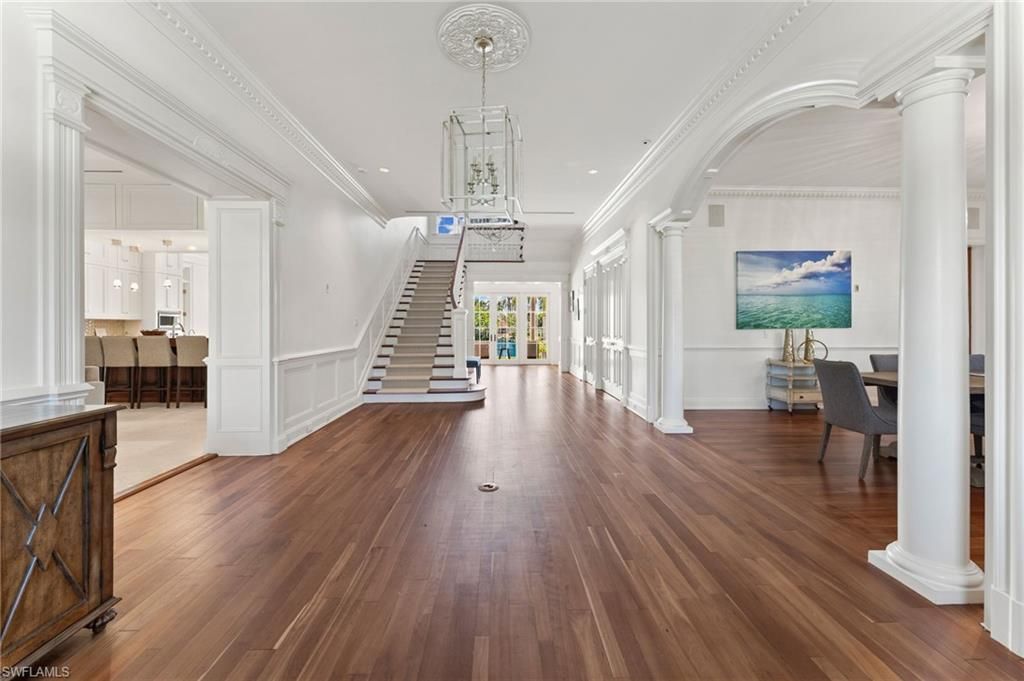 2325 Lantern Ln, Naples, FL 34102 Photo