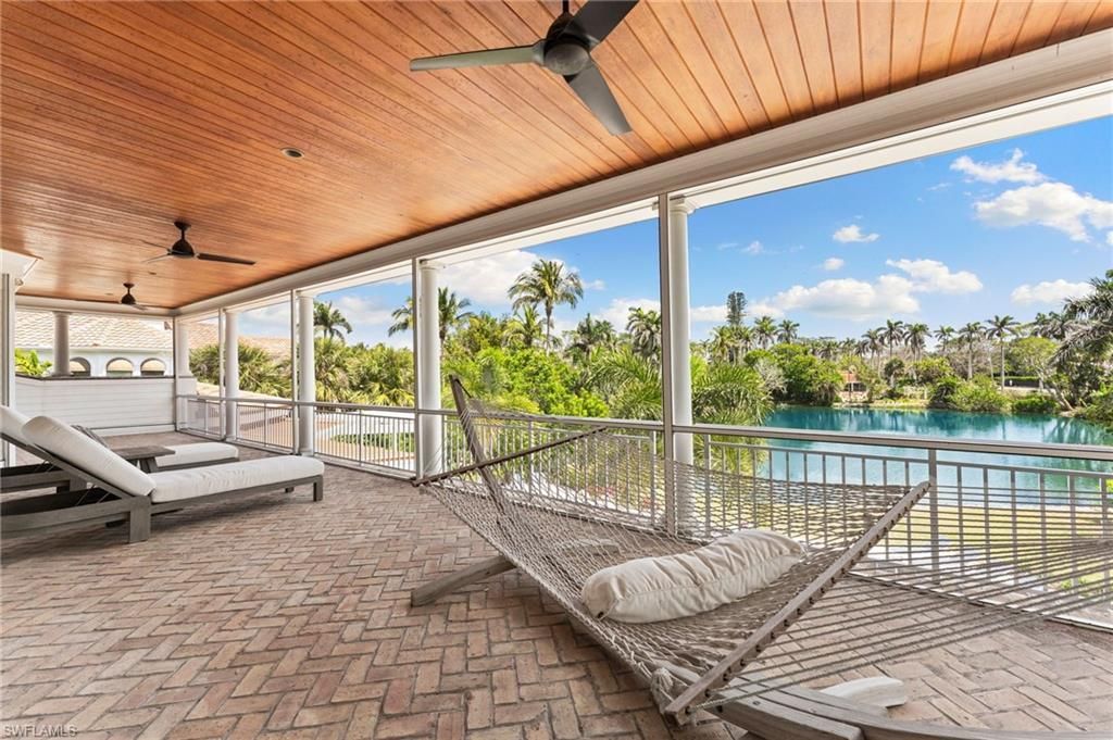 2325 Lantern Ln, Naples, FL 34102 Photo