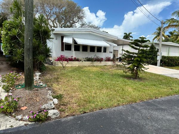 702 N Silver Circle, KEY LARGO, FL 33037