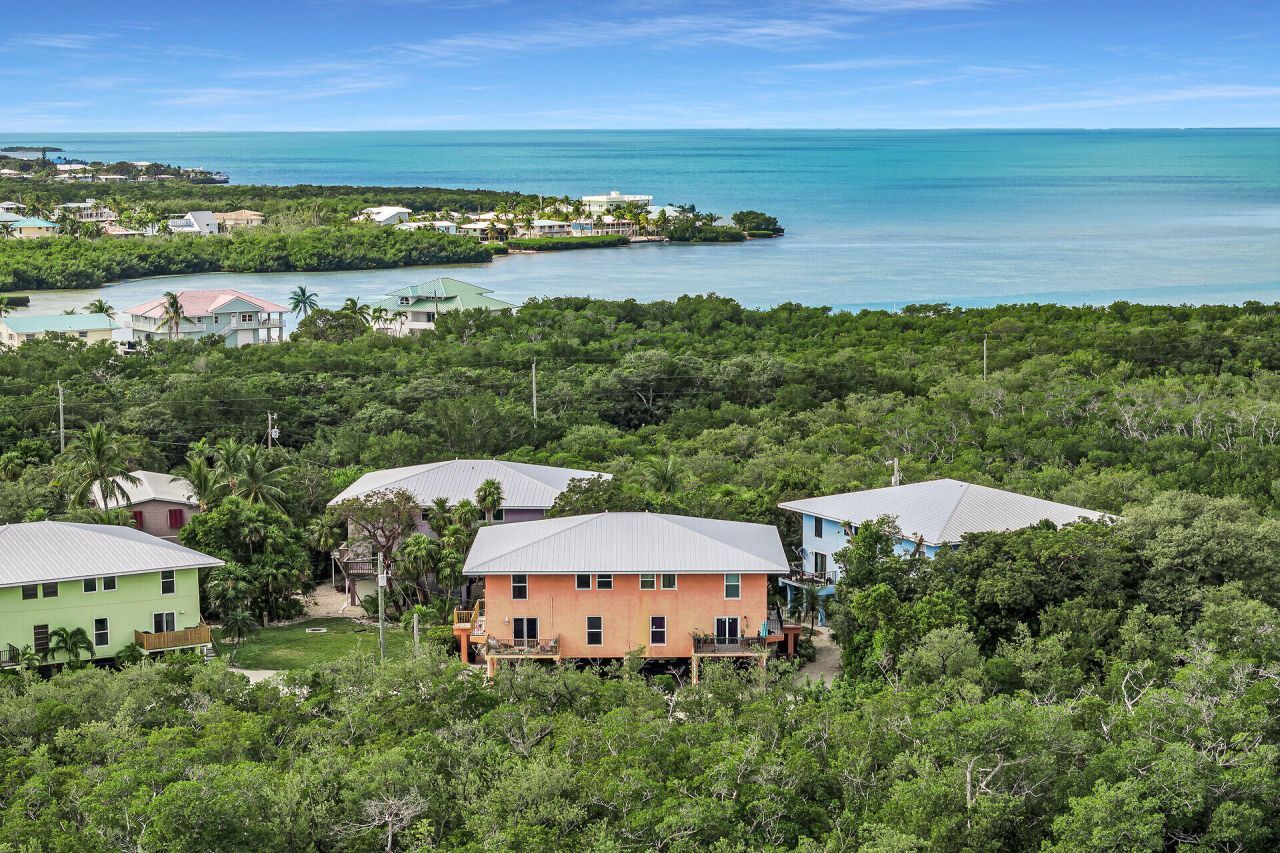 111 Stirrup Key Woods Road, Unit 2B2, Marathon, FL 33050 Photo