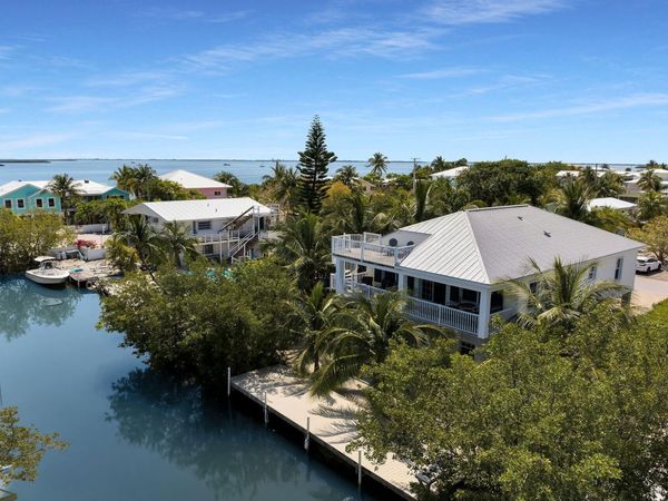 27415 Barbuda Lane, Ramrod, FL 33042