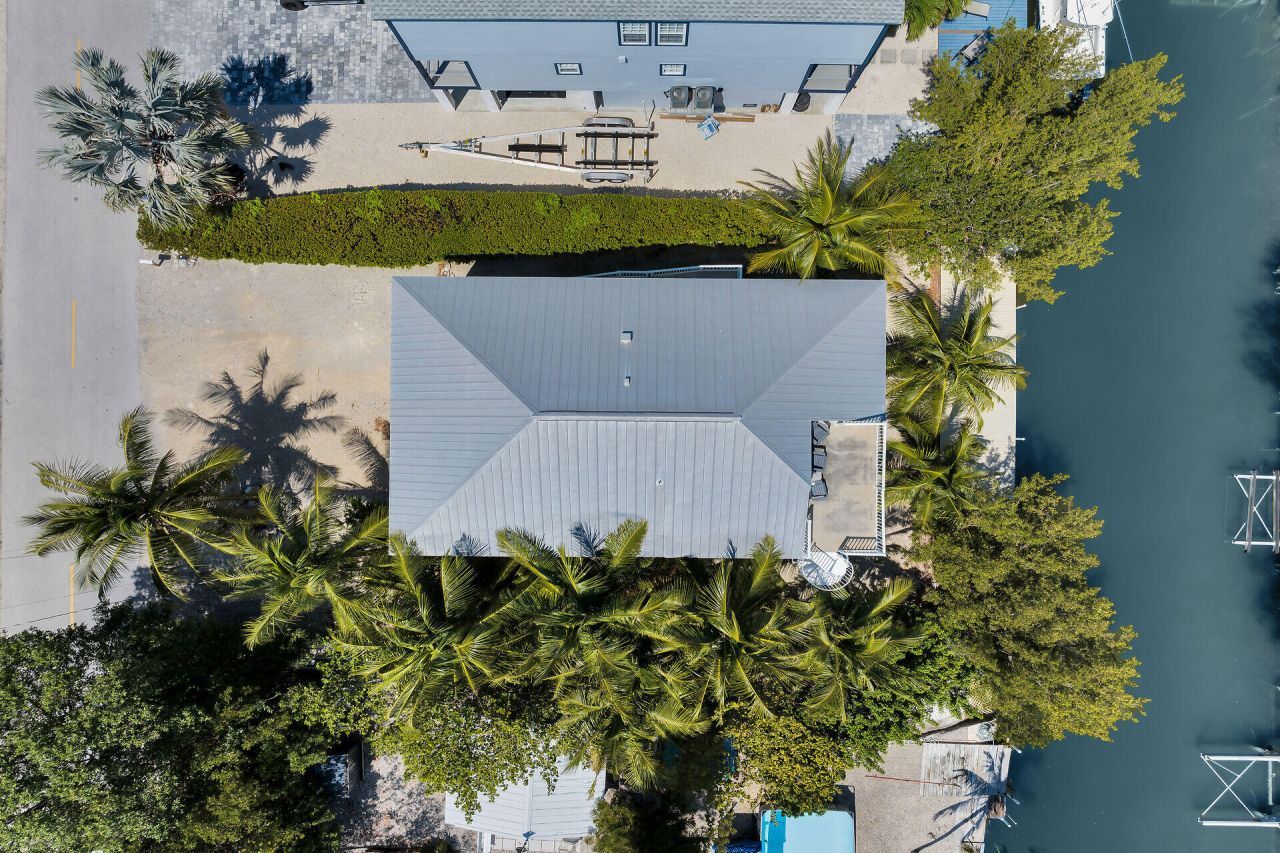 27415 Barbuda Lane, Ramrod, FL 33042 Photo