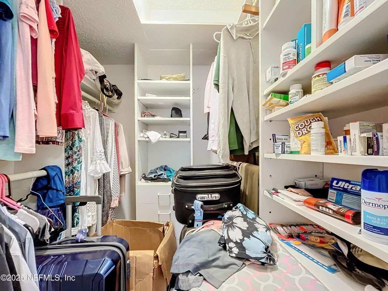 20225 NE 34th Court, Unit 817, Miami, FL 33810 Photo