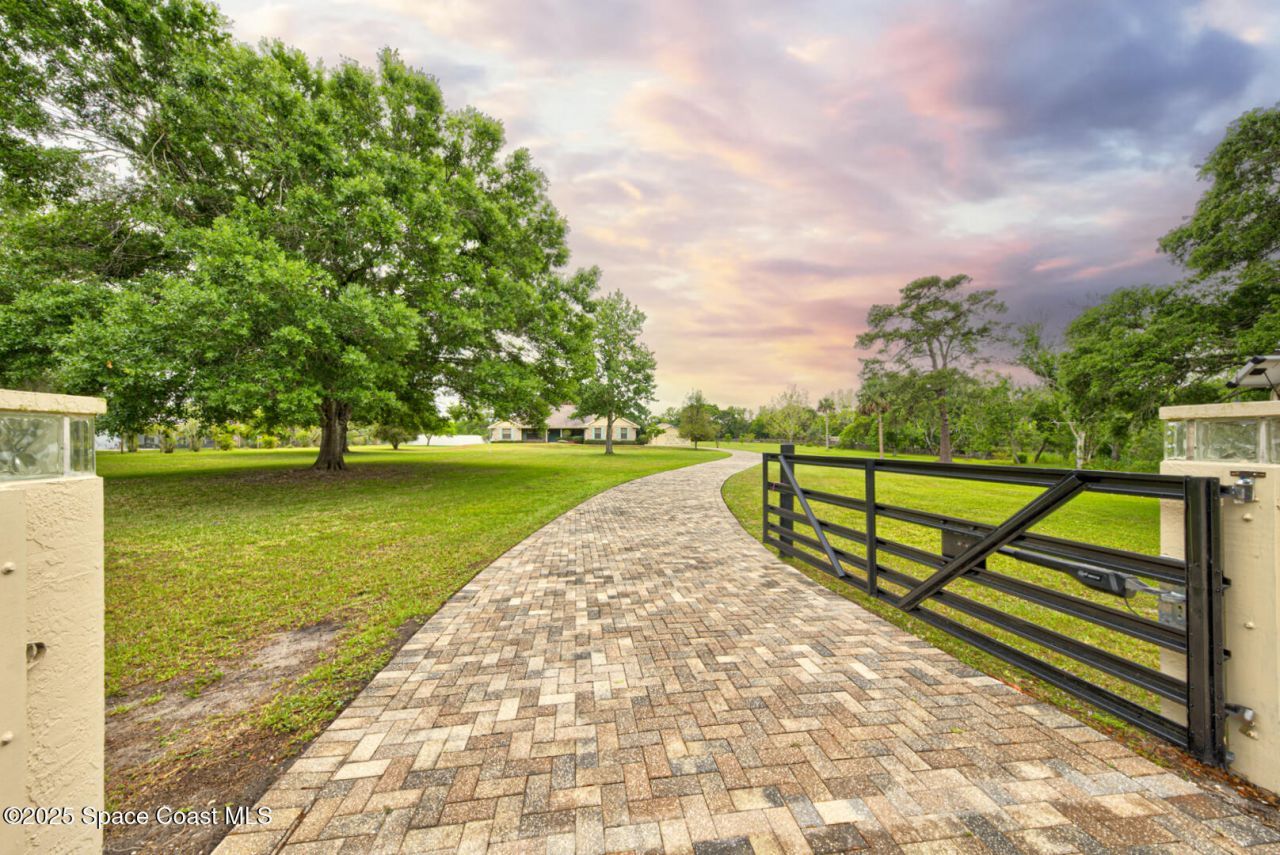 3105 Diamond Road, Titusville, FL 32796 Photo