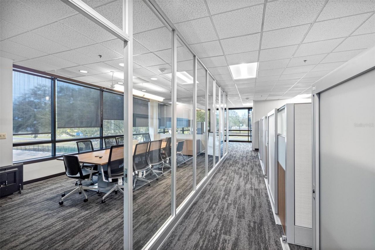 6801 E Hillsborough Avenue, Tampa, FL 33610 Photo