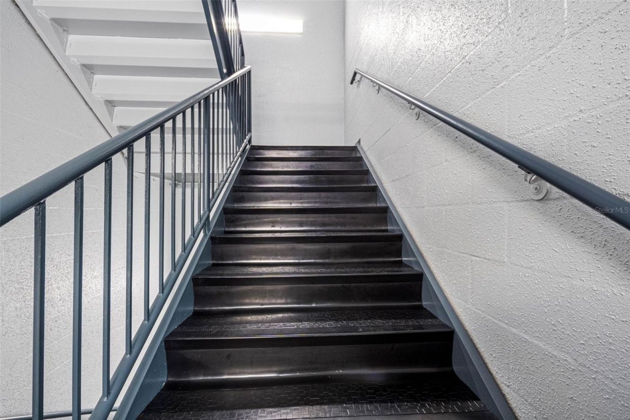 6801 E Hillsborough Avenue, Tampa, FL 33610 Photo