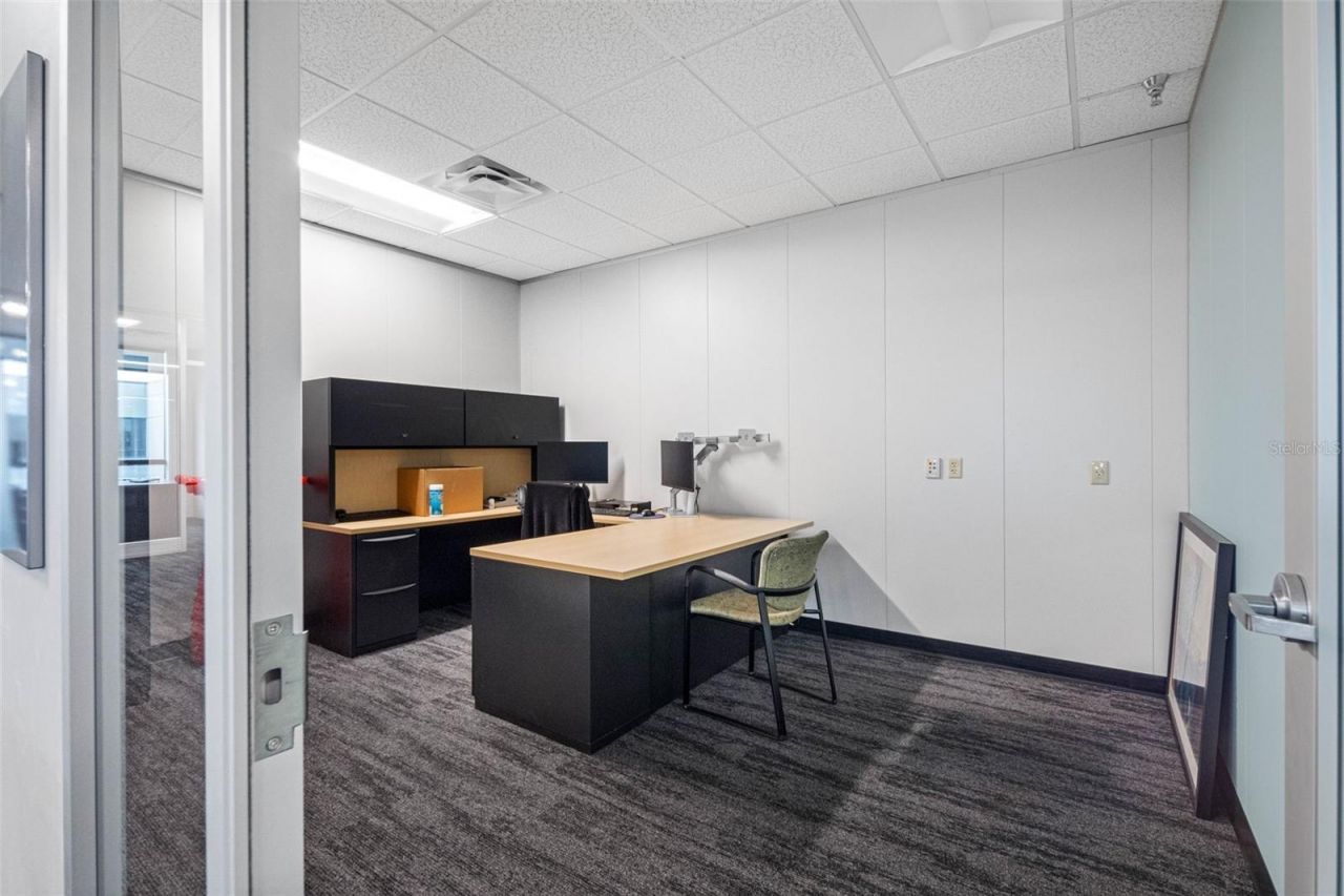 6801 E Hillsborough Avenue, Tampa, FL 33610 Photo