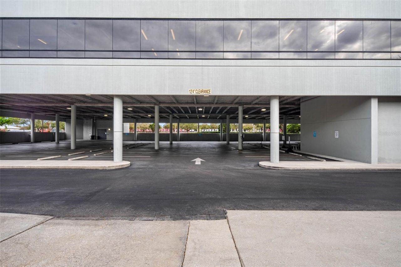 6801 E Hillsborough Avenue, Tampa, FL 33610 Photo