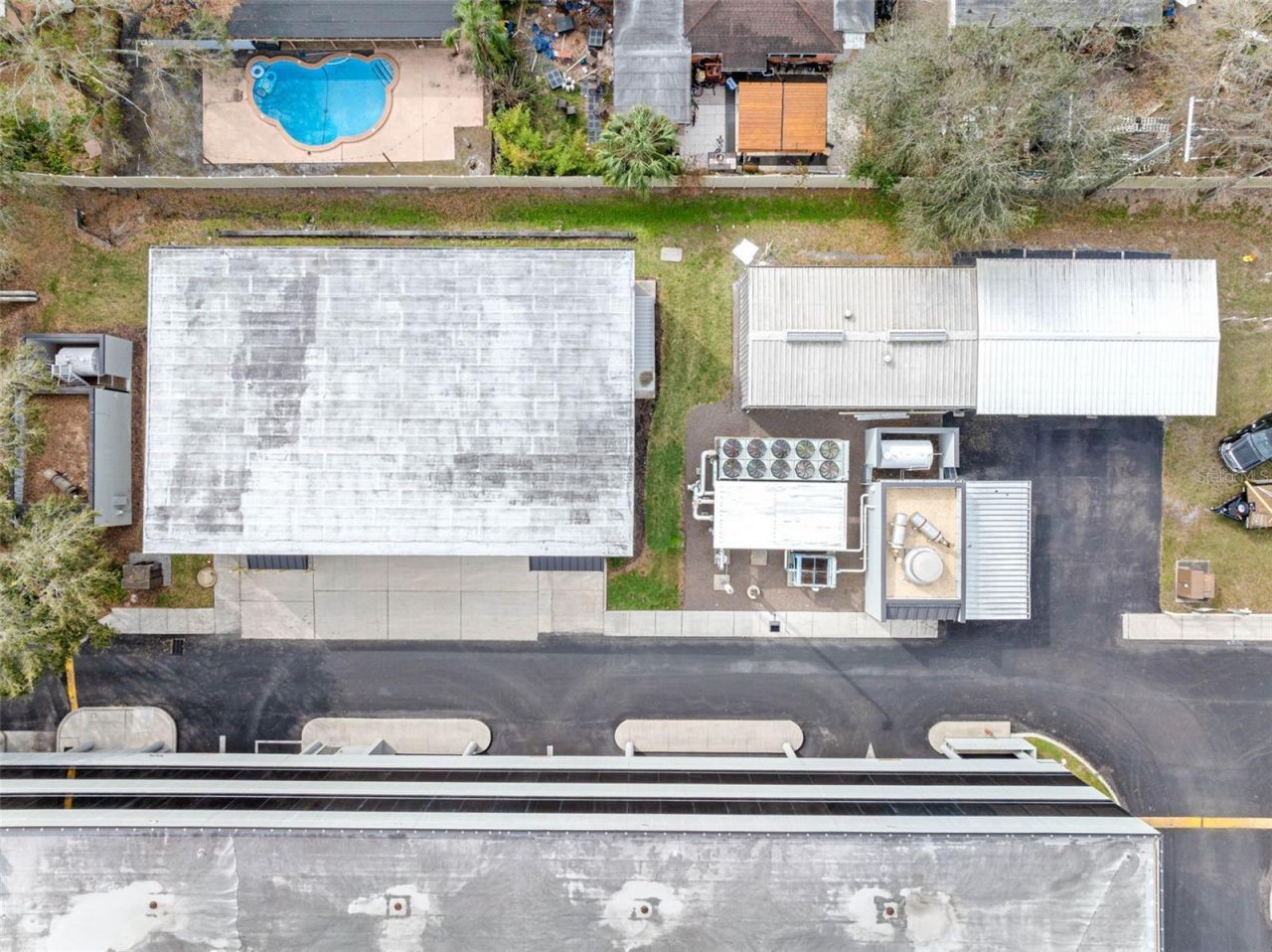 6801 E Hillsborough Avenue, Tampa, FL 33610 Photo