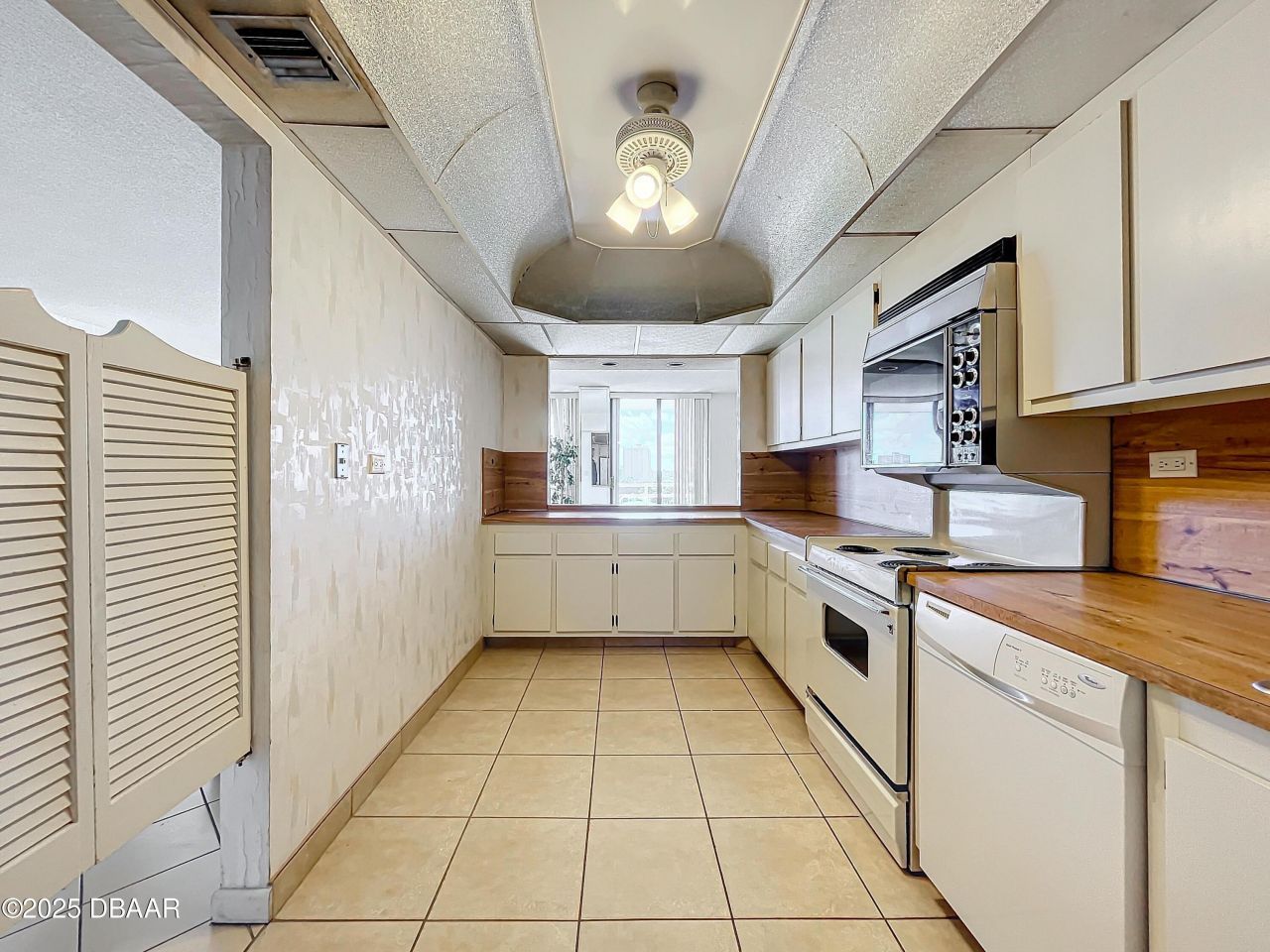 20225 NE 34th Court, Unit 817, Aventura, FL 33180 Photo