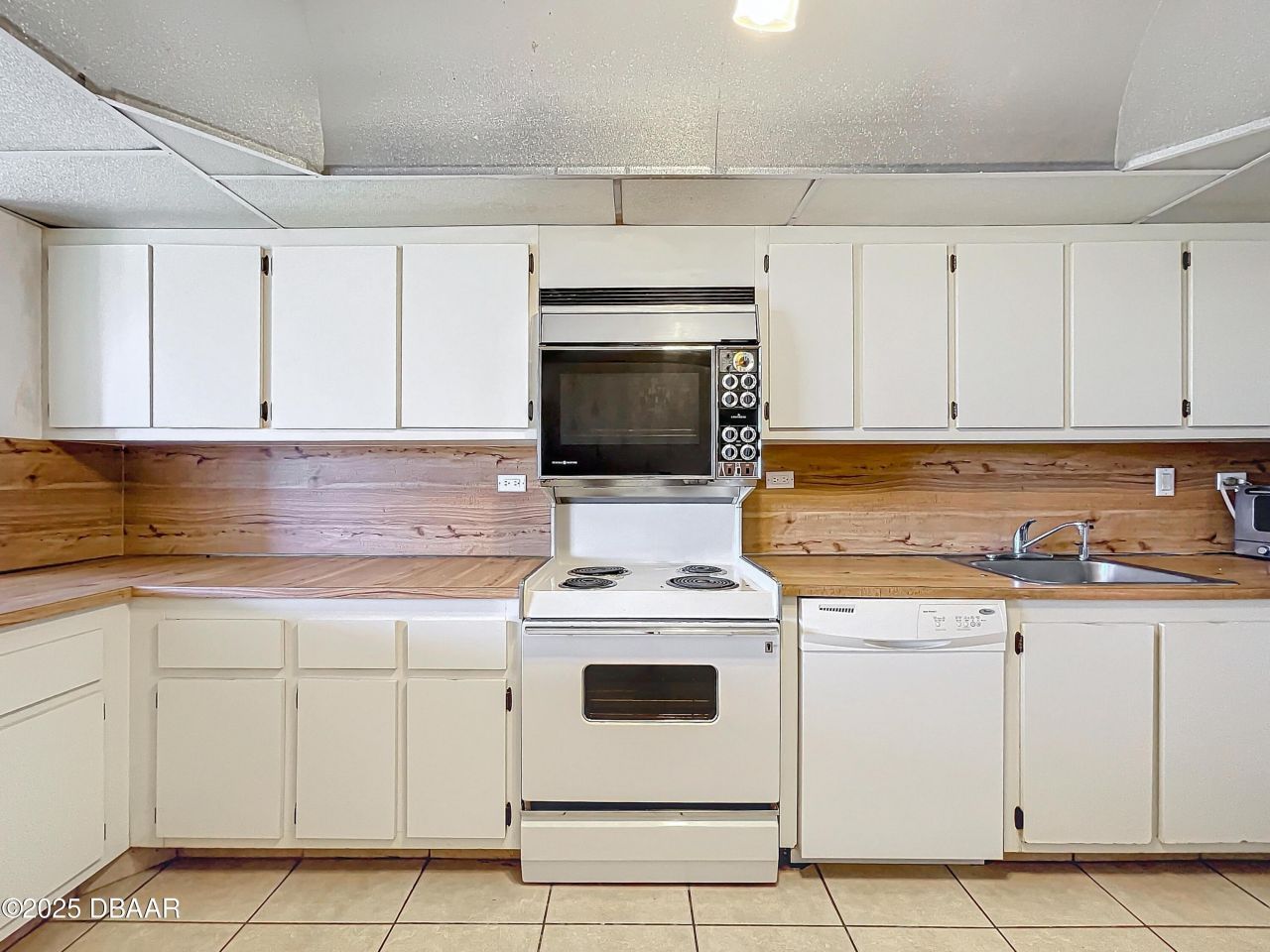 20225 NE 34th Court, Unit 817, Aventura, FL 33180 Photo