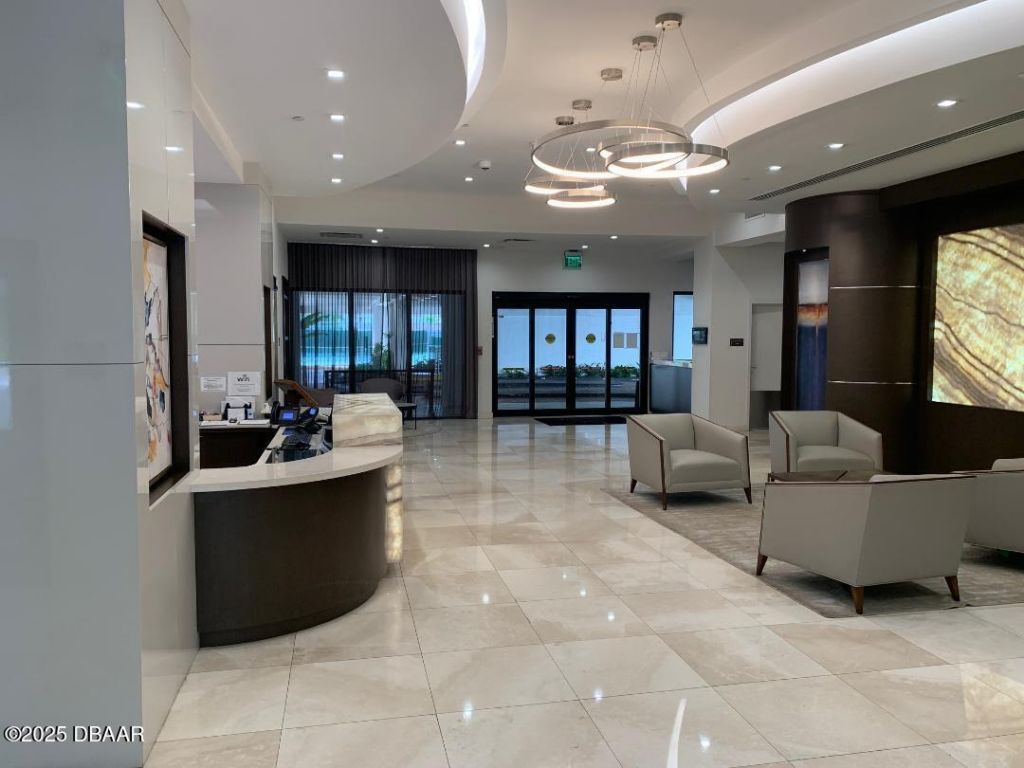 20225 NE 34th Court, Unit 817, Aventura, FL 33180 Photo