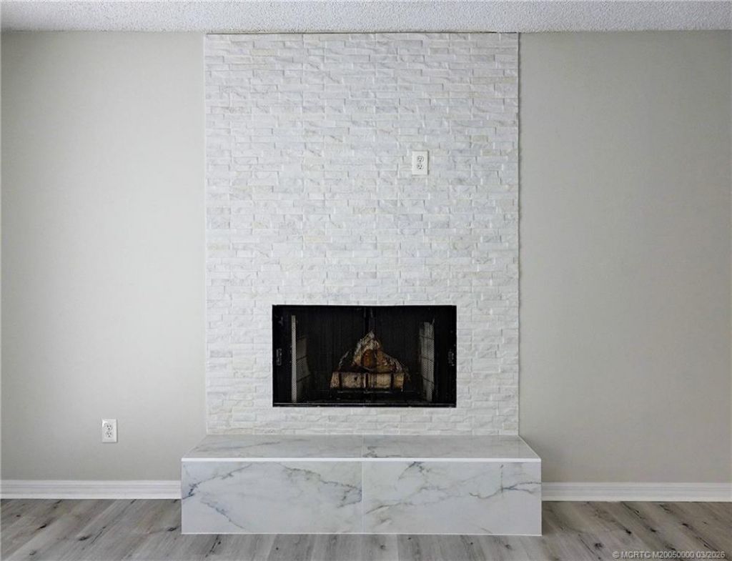 650 NE Wax Myrtle Way, Jensen Beach, FL 34957 Photo