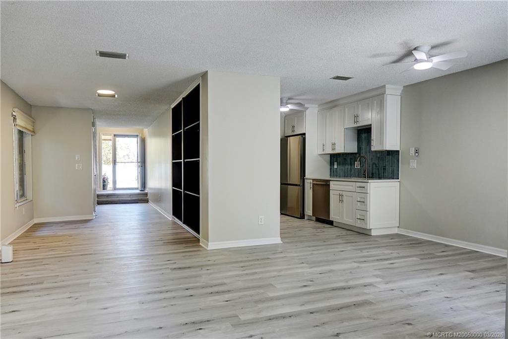 650 NE Wax Myrtle Way, Jensen Beach, FL 34957 Photo