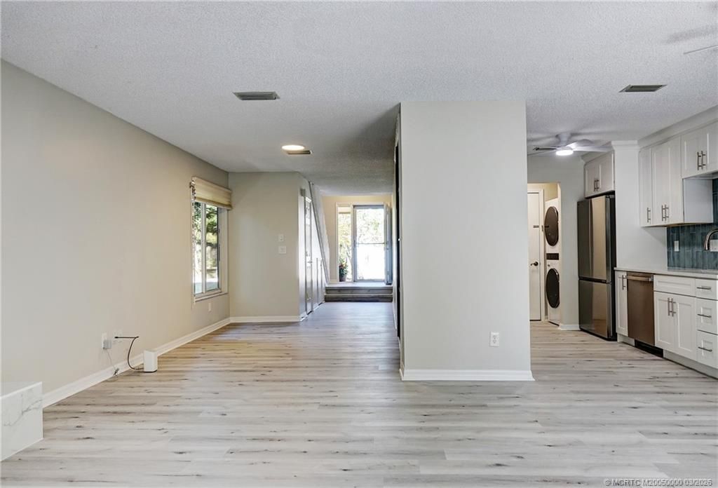 650 NE Wax Myrtle Way, Jensen Beach, FL 34957 Photo