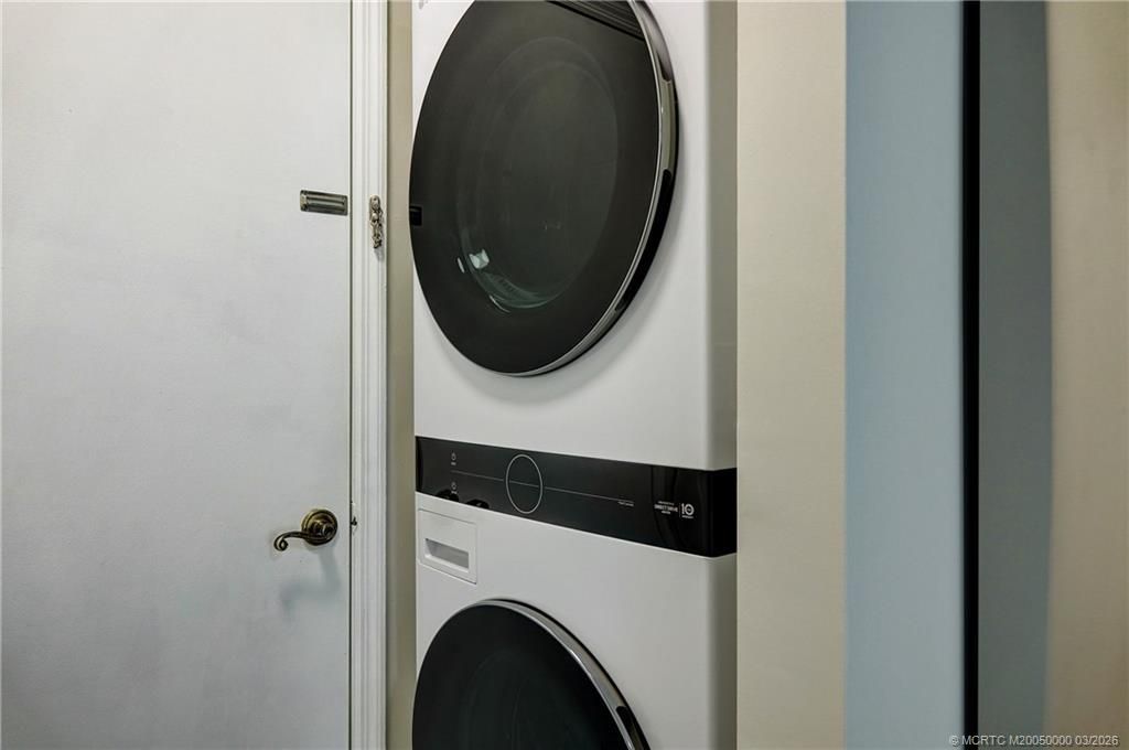 650 NE Wax Myrtle Way, Jensen Beach, FL 34957 Photo