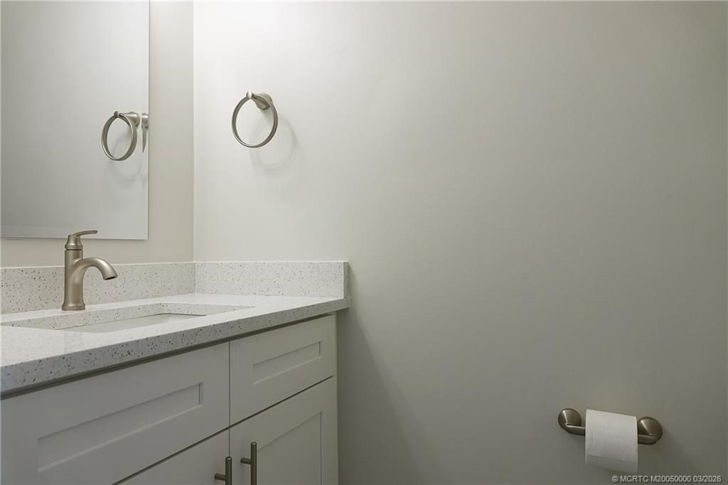 650 NE Wax Myrtle Way, Jensen Beach, FL 34957 Photo