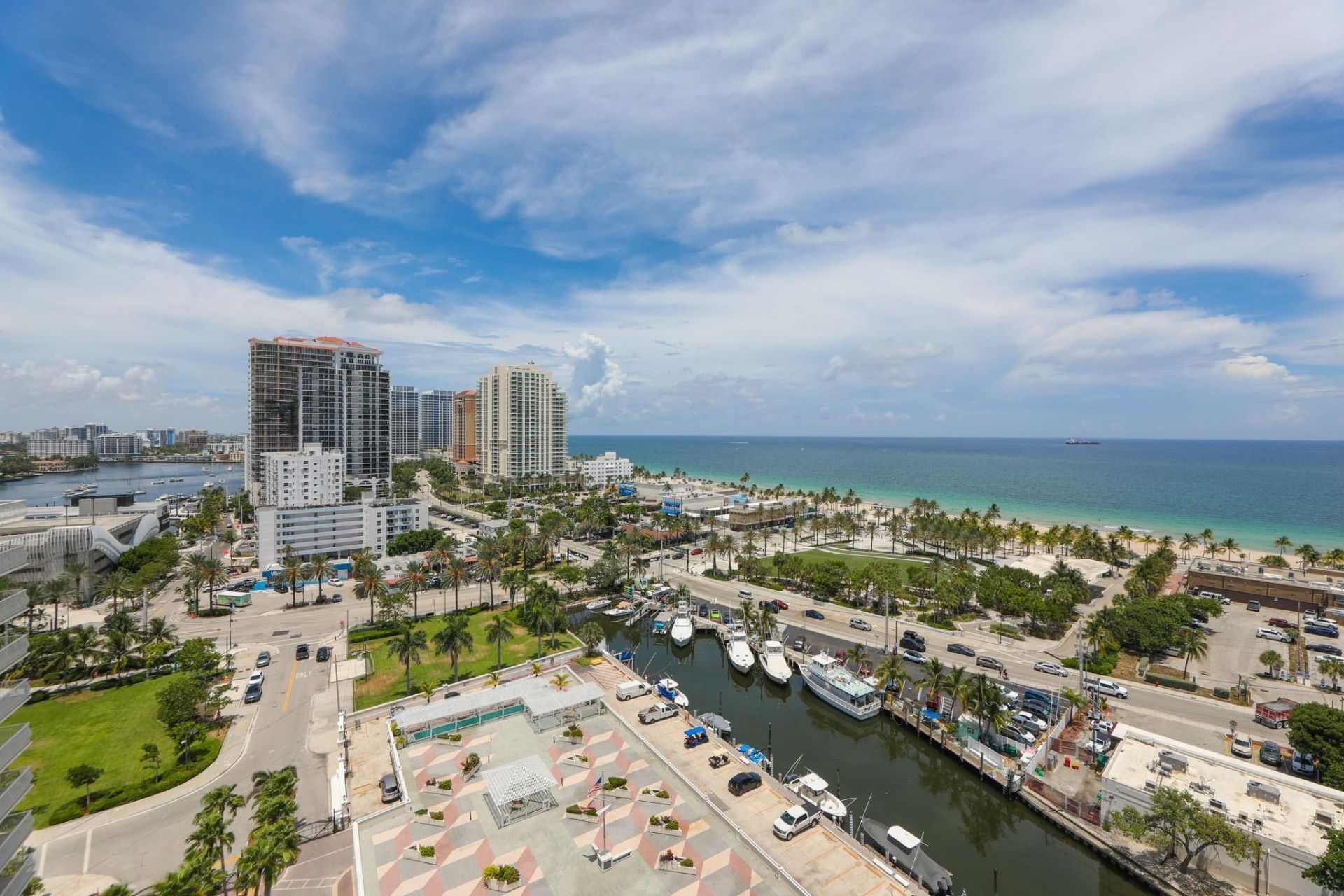1 Las Olas Circle, Unit PH3, Fort Lauderdale, FL 33316 Photo
