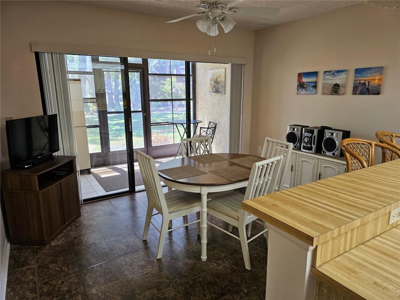 425 30th Avenue W, Unit C104, Bradenton, FL 34205 Photo